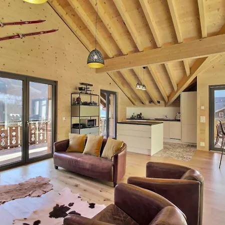 Source 24 Penthouse Spectacular View Апартаменты *