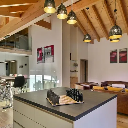 Апартаменты Source 24 Penthouse Spectacular View *